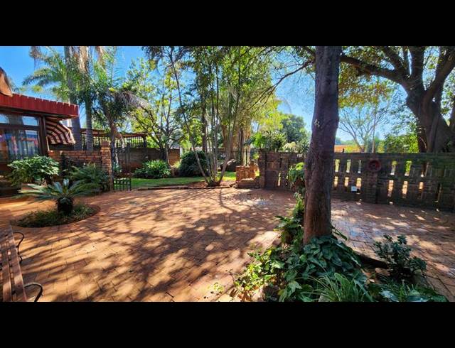 3 BEDROOM HOUSE FOR SALE IN THE ORCHARDS